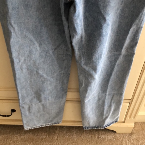 FashionNova Breaking Chains Straight Leg Jeans - Picture 8 of 13